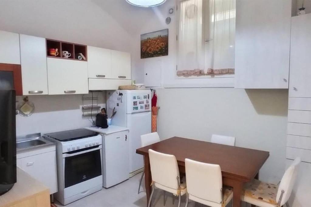 Cavour 130 Apartment Siena Bagian luar foto