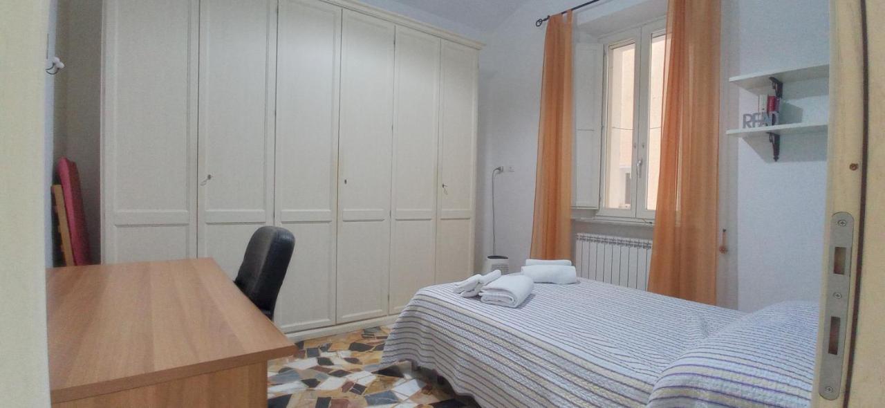 Cavour 130 Apartment Siena Bagian luar foto